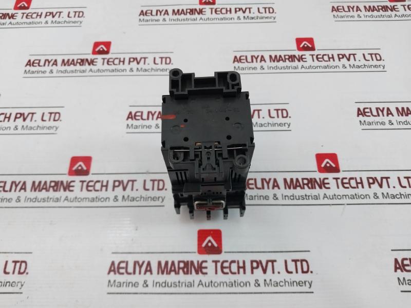 Fuji Electric Sc-4-1/G Dc Operated Magnetic Contactor 690v - Image 4