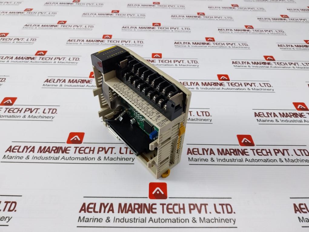 Omron Cqm1-Od212 Output Unit 24v - Image 3