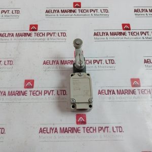 Omron Wlca2-2-Q Limit Switch 250v