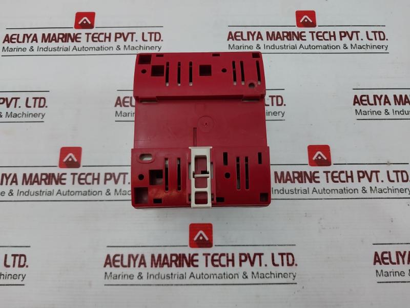 Schneider Electric Lonmark Tac Xenta 421a Digital Output Module 24v - Image 4