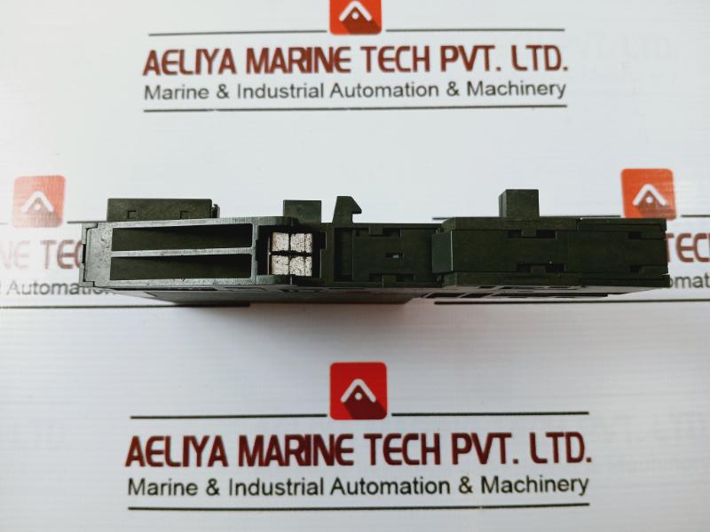 Siemens 6es7 138-4dc00-0ab0 Plc Module 5v - Image 4