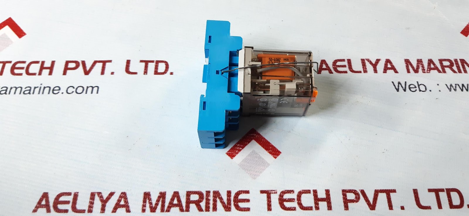 Finder 62.32.8.230.0040 Power Relay With Base - Image 2