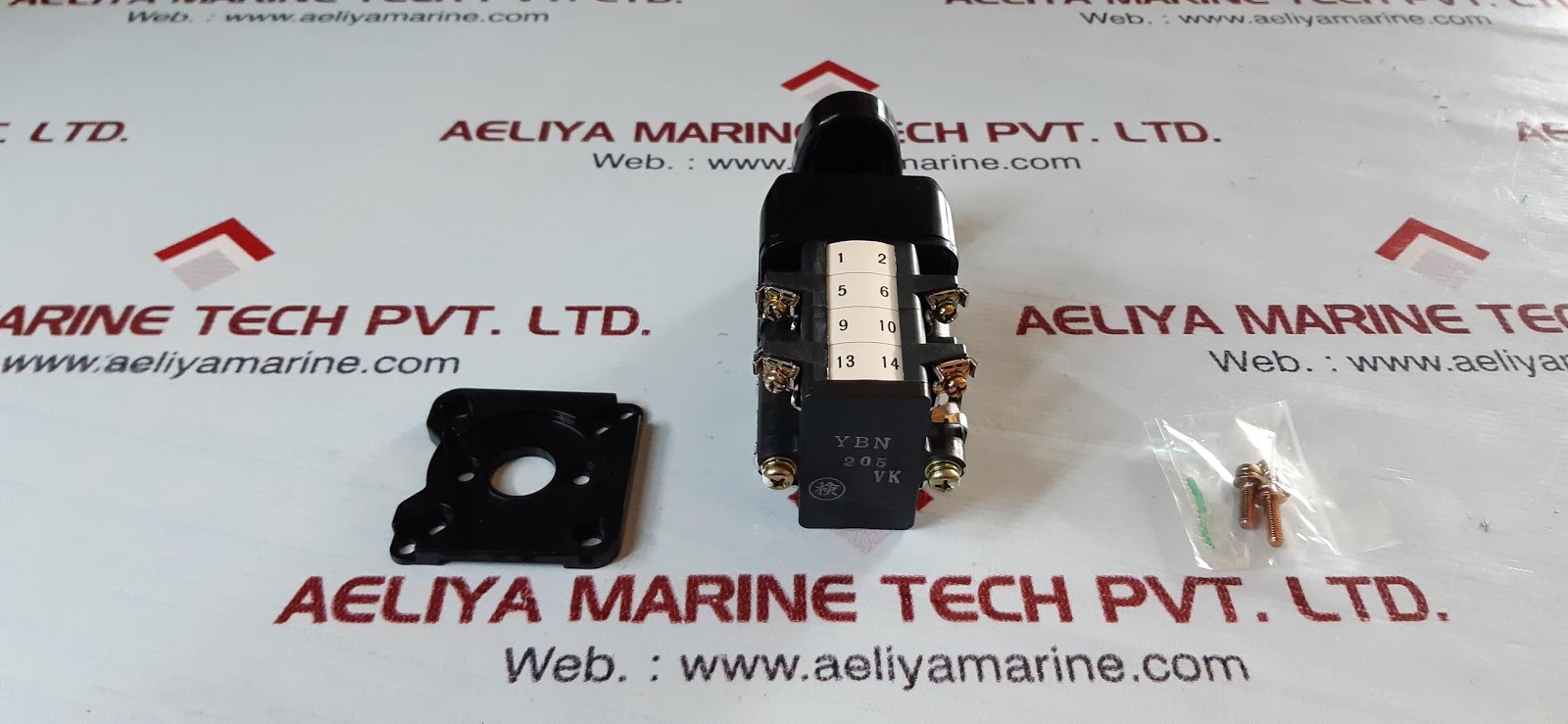 Seiko Electric Ybn-205-vk Control Switch 600V 10A Cont. - Image 3