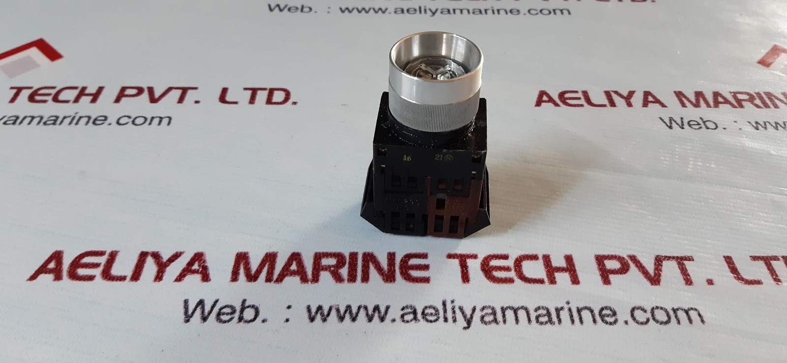 Fuji electric ah22-f command switch - Image 3