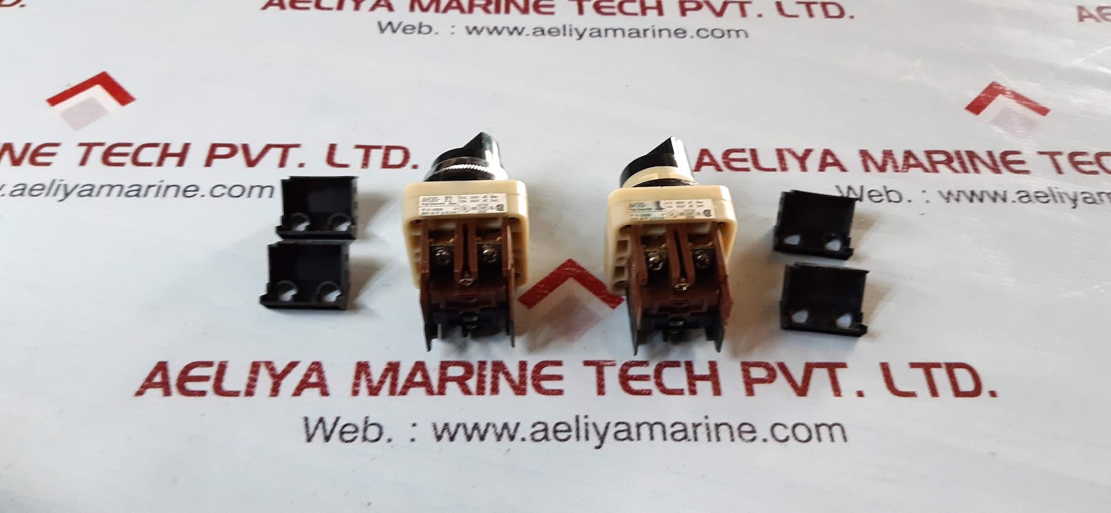 Fuji Electric Ah30-p2 Command Switch 250V 6A - Image 3