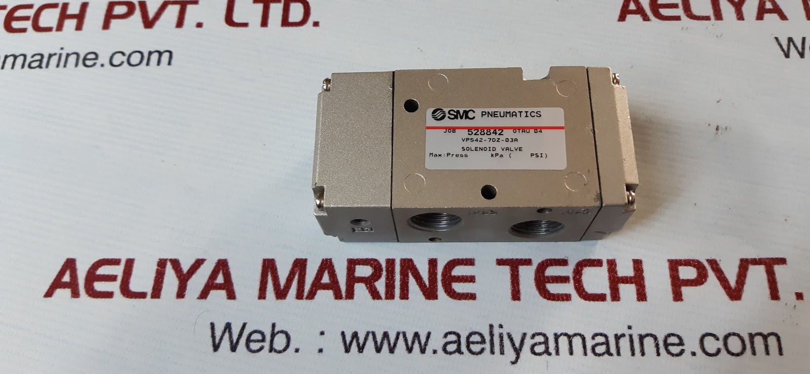 Smc Vp542-7Dz-03A Pneumatics Solenoid Valve 0.2-0.8 Mpa - Image 2