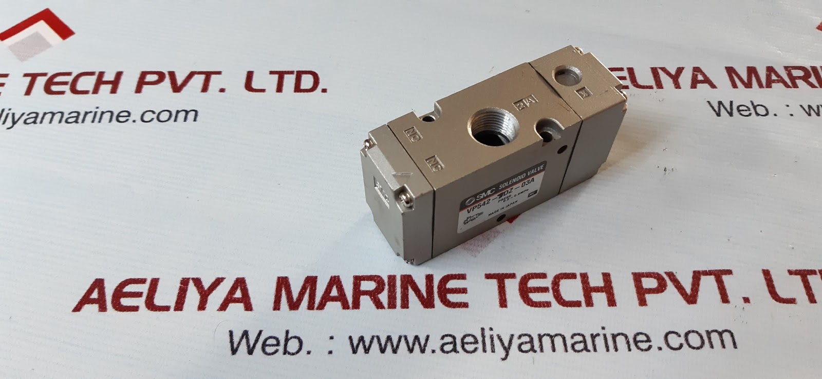 Smc Vp542-7Dz-03A Pneumatics Solenoid Valve 0.2-0.8 Mpa - Image 3