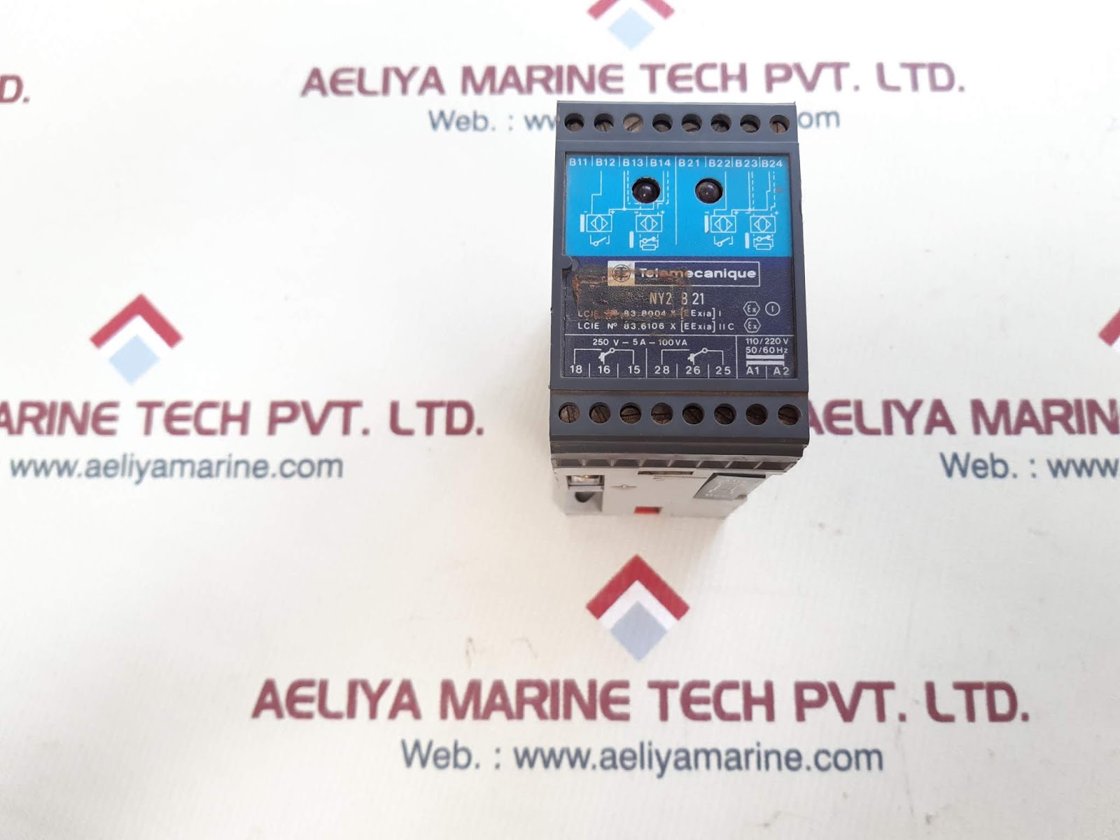 Telemecanique ny2 b 21 safety relay - Image 2