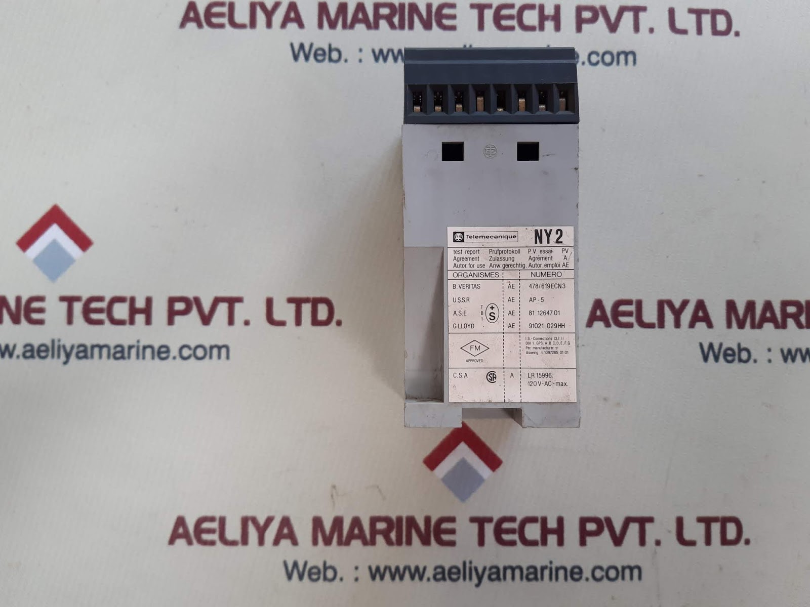 Telemecanique ny2 b 21 safety relay - Image 3