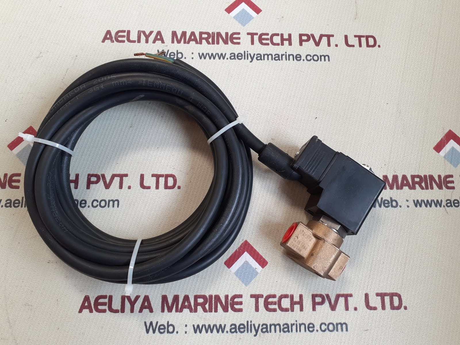 Au607848 A72421002.032xx - Image 2