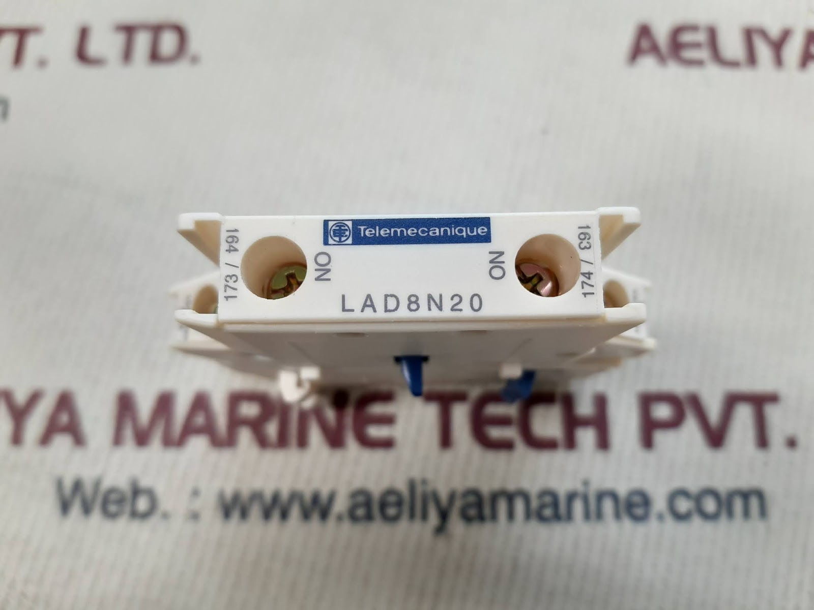 Telemecanique lad8n20 lateral contact block - Image 3