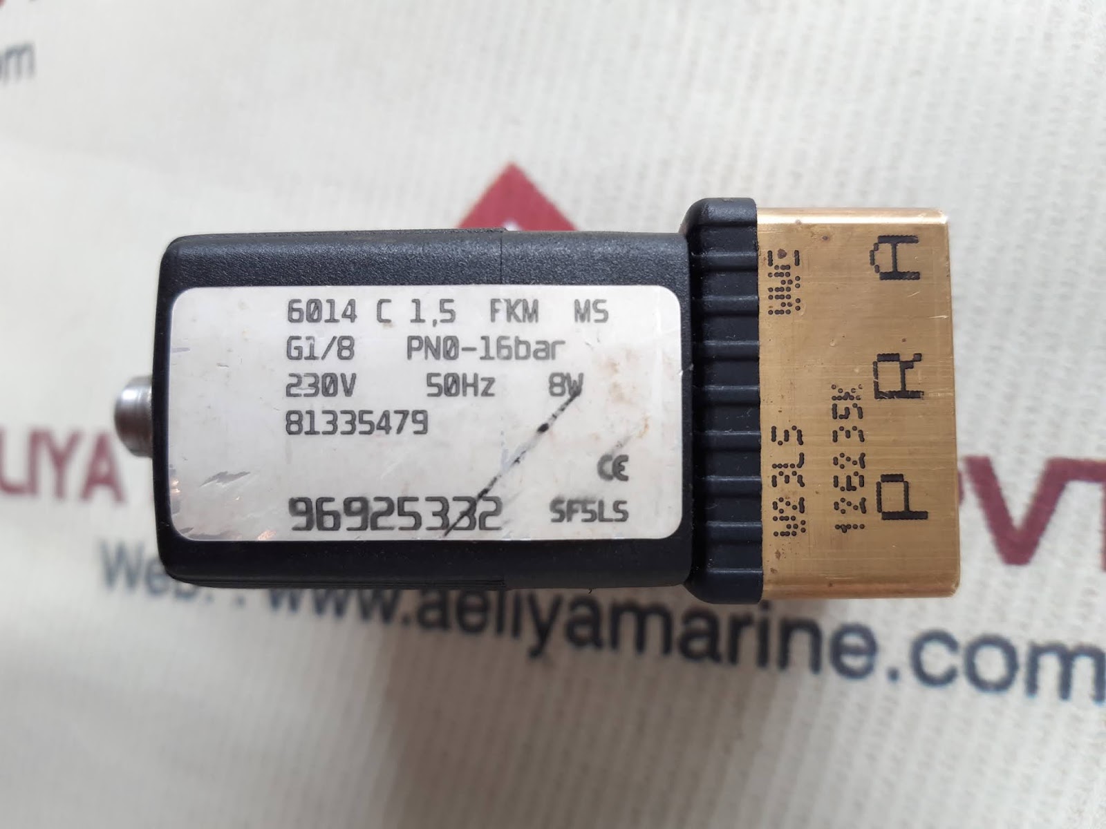 Burkert 6014 C 1,5 Fkm M5 Solenoid Valve - Image 2