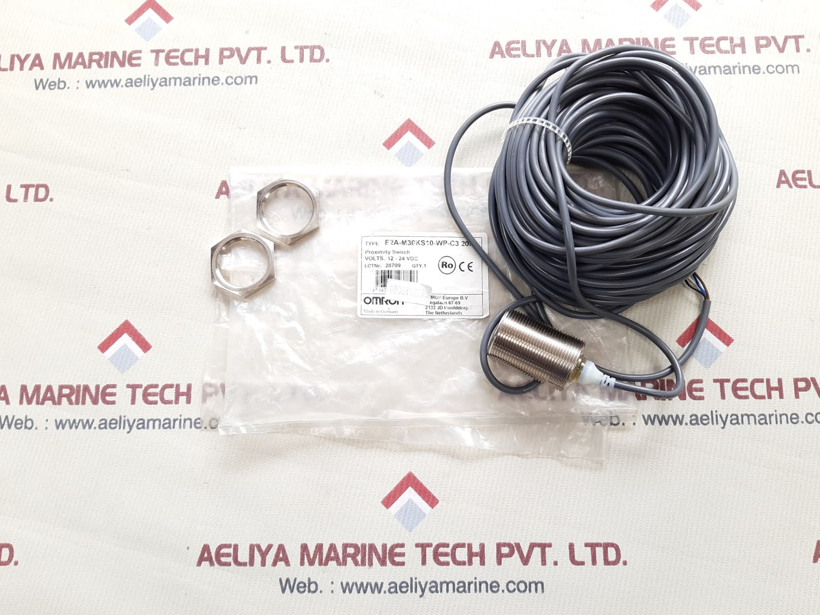 Omron E2A-m30Ks10-wp-c3 20M Proximity Switch 12-24 Vdc