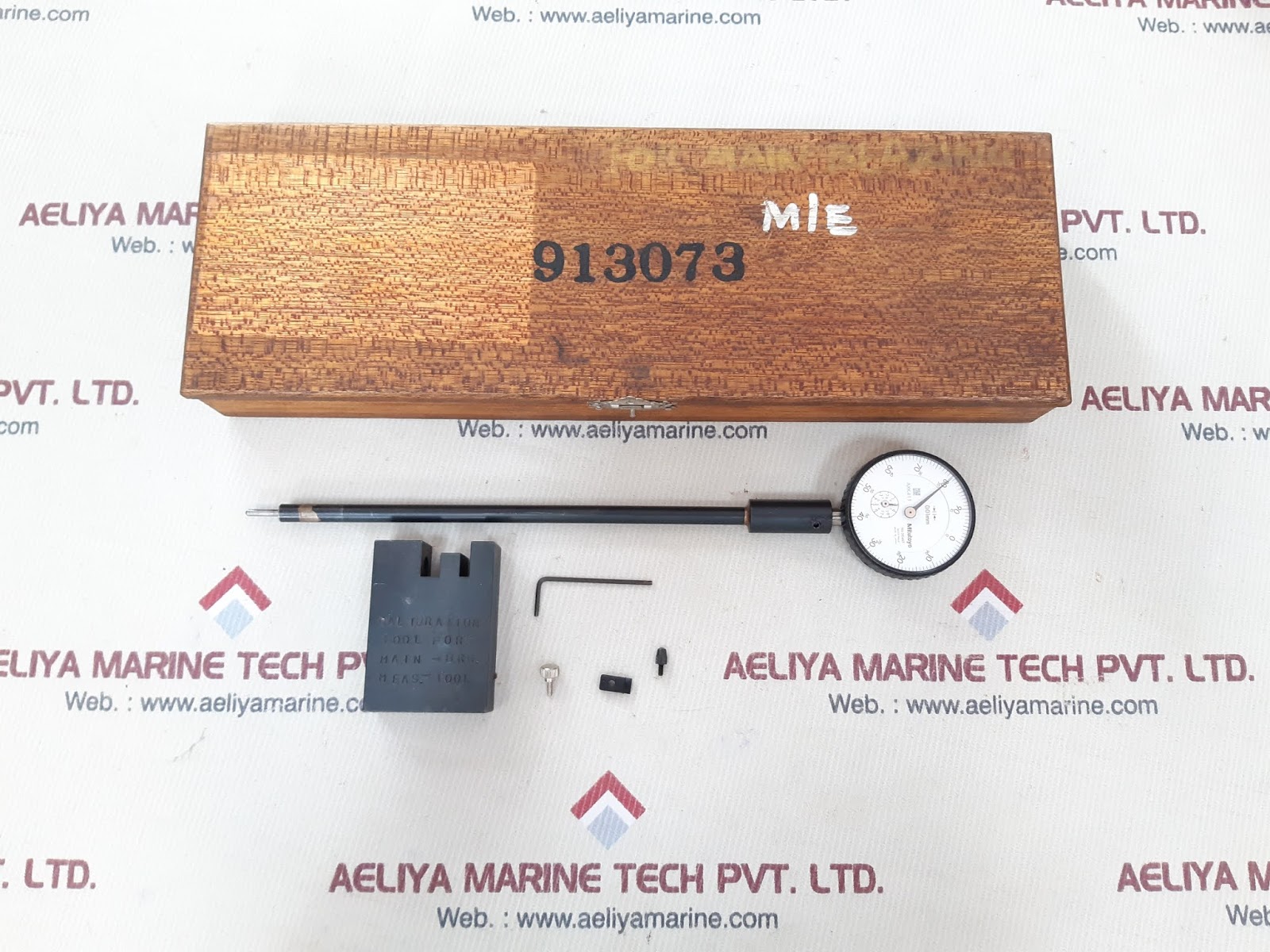 Mitutoyo 2046f Dial Indicator 0.01mm - Aeliya Marine