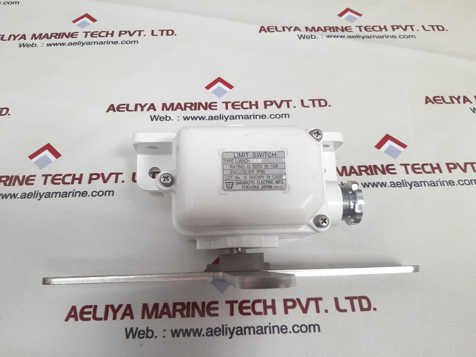 Sakamoto lwio-sb2 limit switch 500v 10a - Image 2