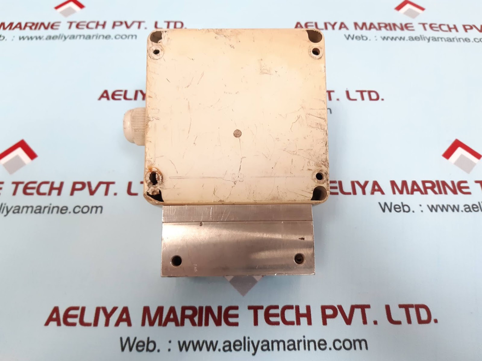 Pdm80-2510-011 differential pressure gauge - Image 3