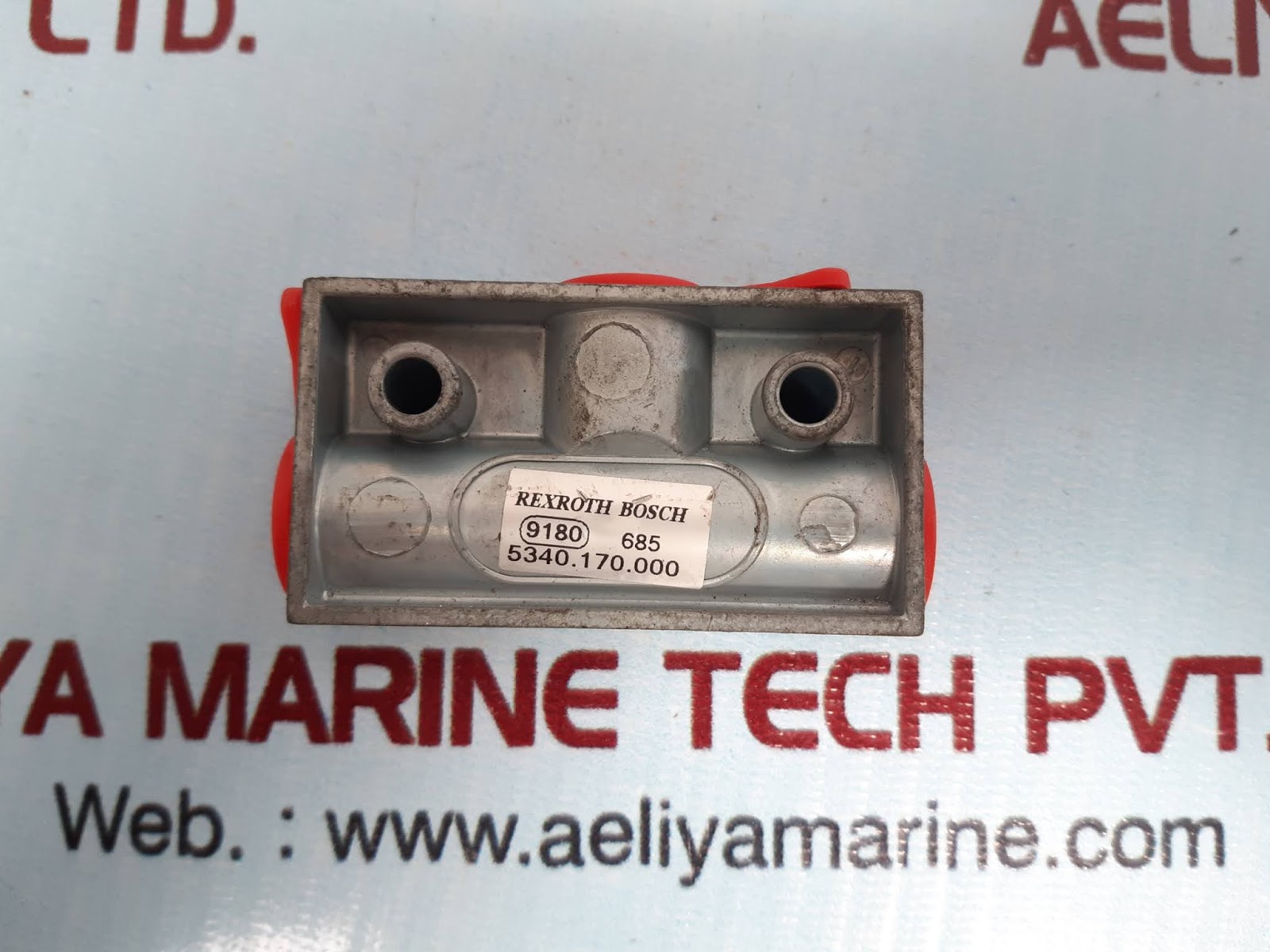 MANNESMANN REXROTH 5340.170.000 PNEUMATIC SHUTTLE VALVE