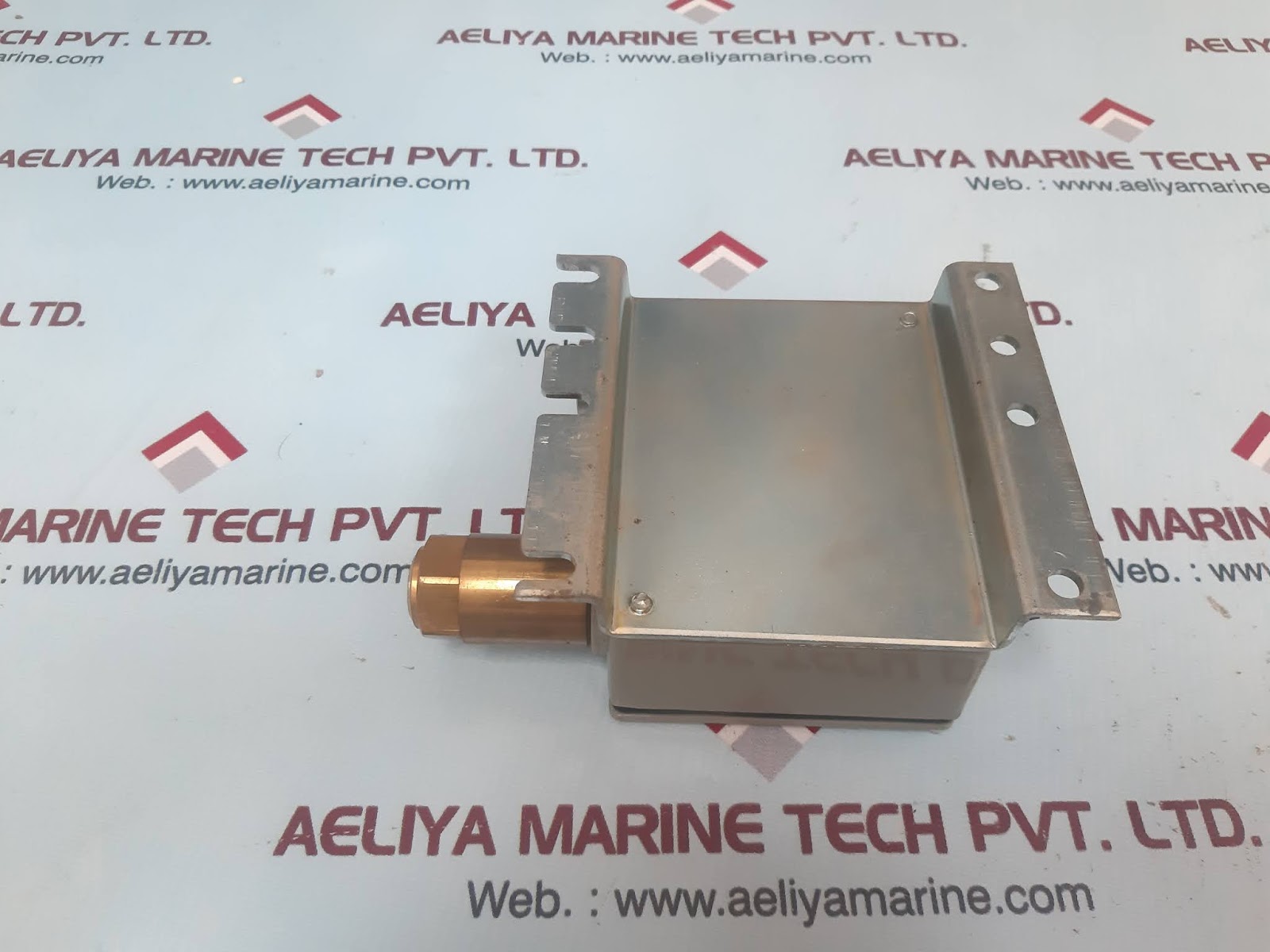 TRAFAG 904.2381 PRESSURE TRANSMITTER - Image 2