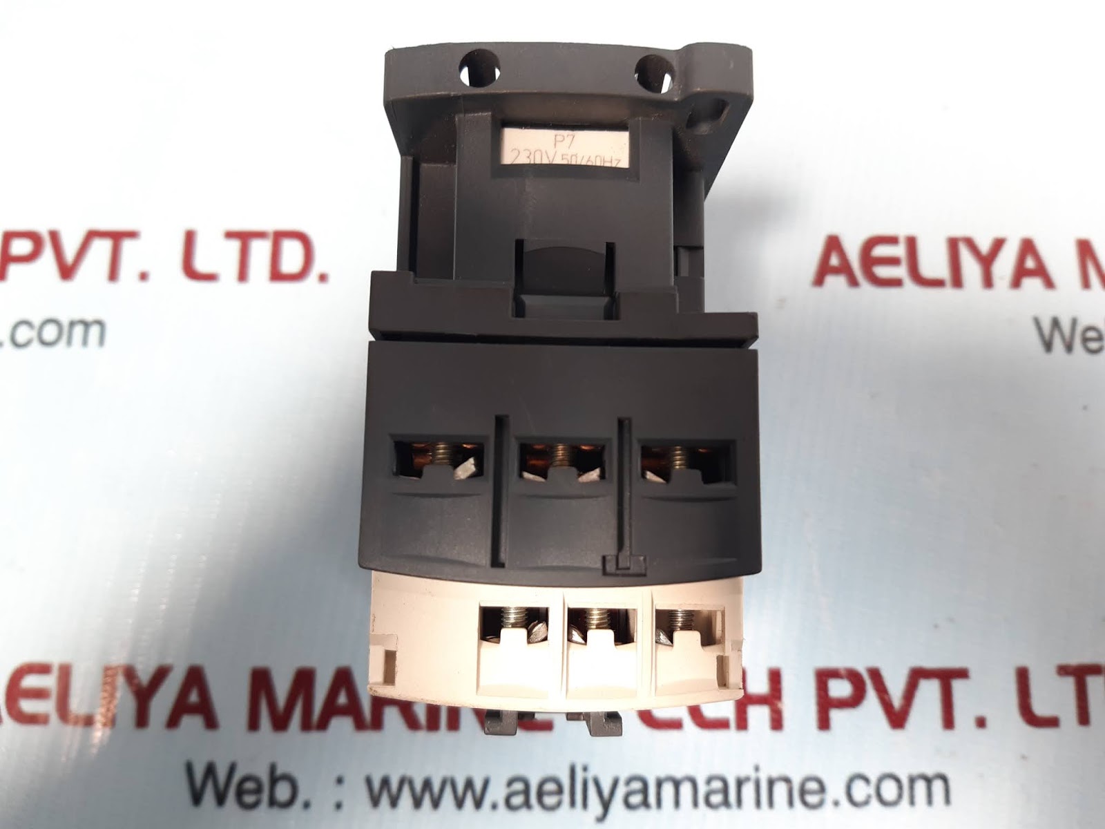 SCHNEIDER TELEMECANIQUE LC1D18 AC CONTACTOR - Image 3