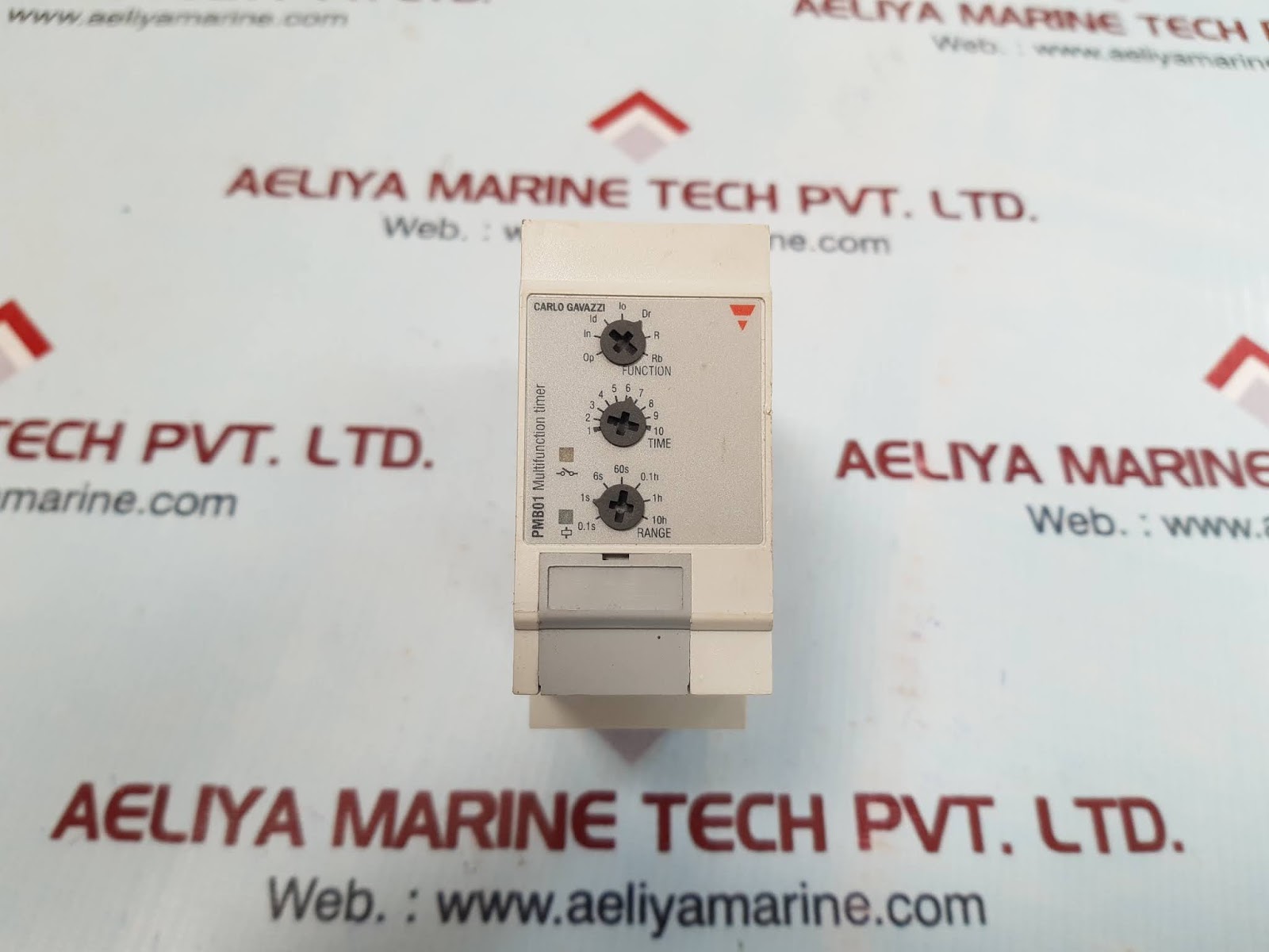 CARLO GAVAZZI PMB01 MULTIFUNCTION TIMER PMB01DM24