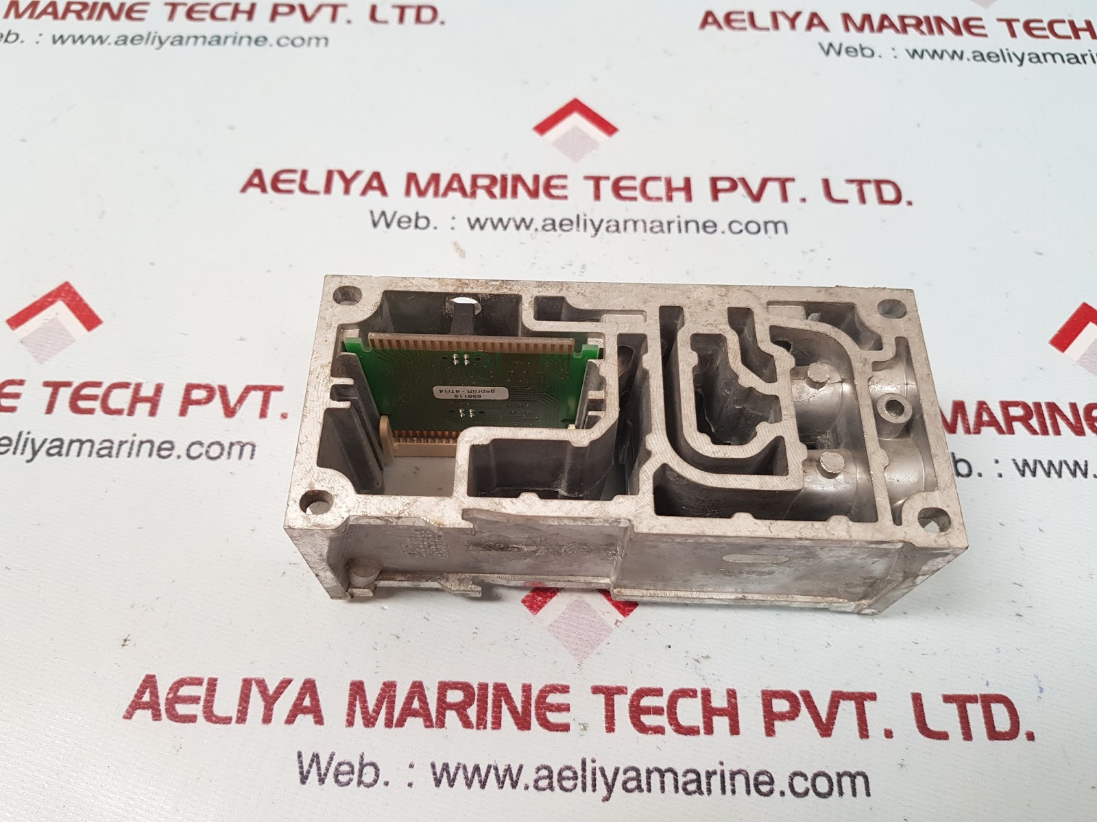 FESTO VABV-S4-1S-G14-2T2 MANIFOLD SUB BASE ED02 - Image 2