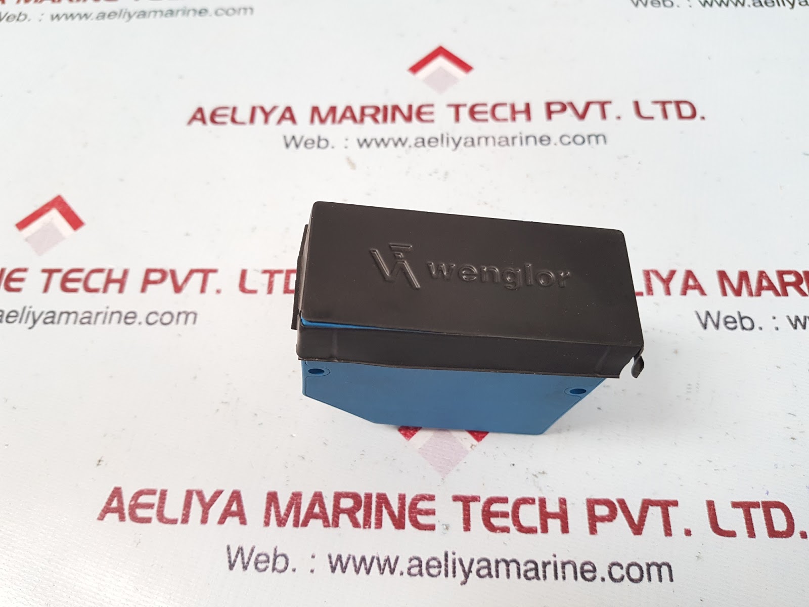 WENGLOR YT44MGV80 REFLEX SENSORS - Image 3