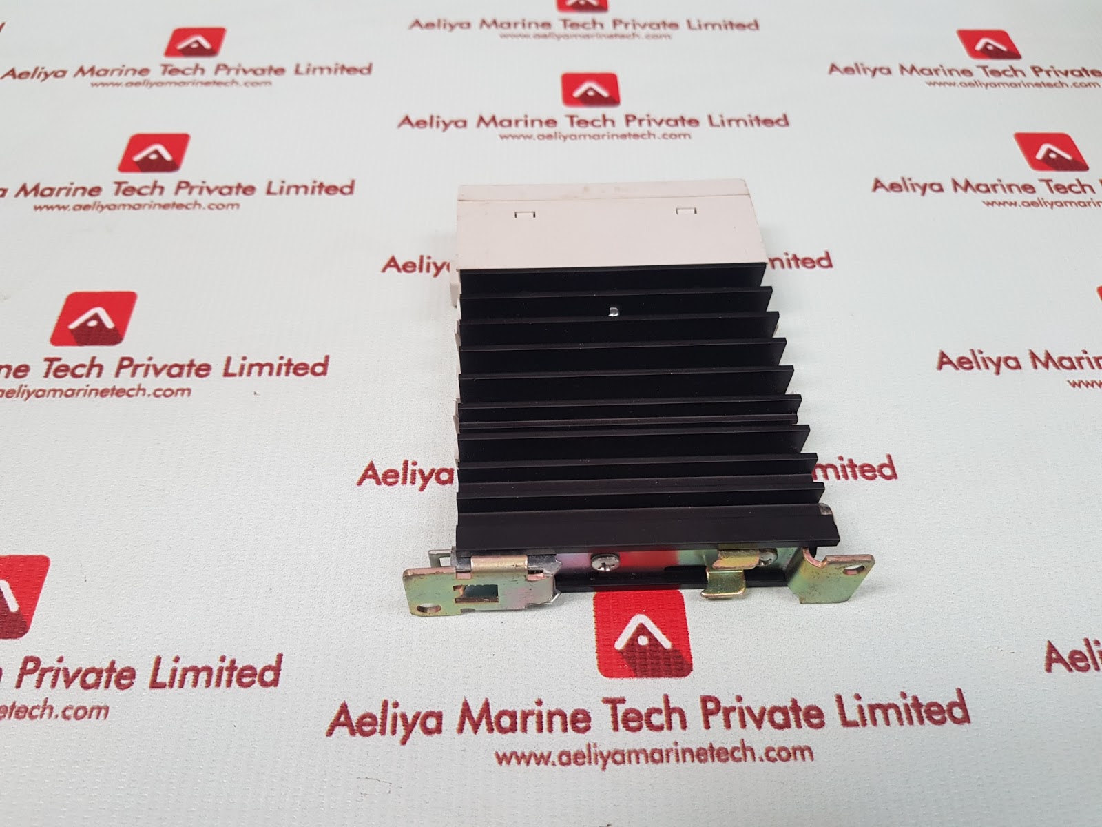 CROUZET GNR 10DCZ COOLTECH SOLID STATE RELAY - Image 3