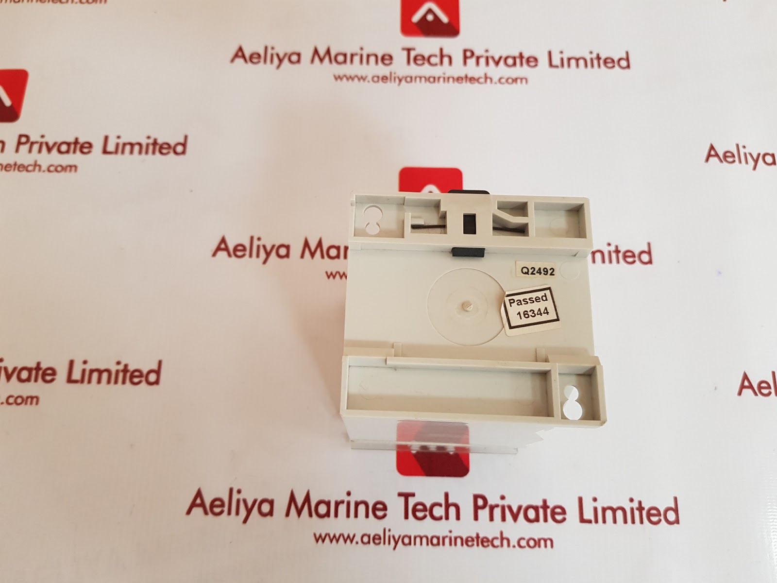 Crompton 253-phdw protector trip relay - Image 4