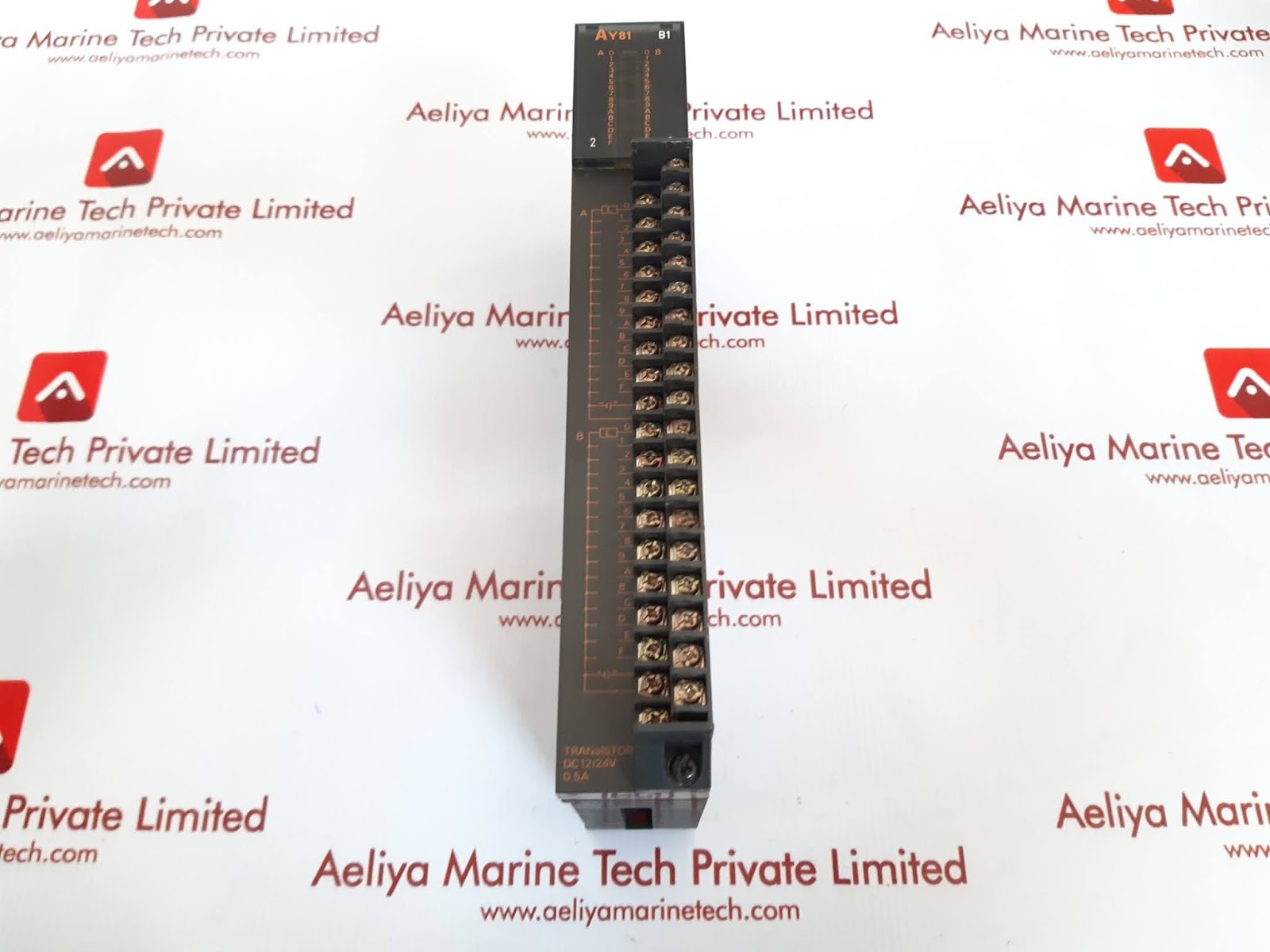 MITSUBISHI AY81 TRANSISTOR OUTPUT MODULE / PROGRAMMABLE CONTROLLER