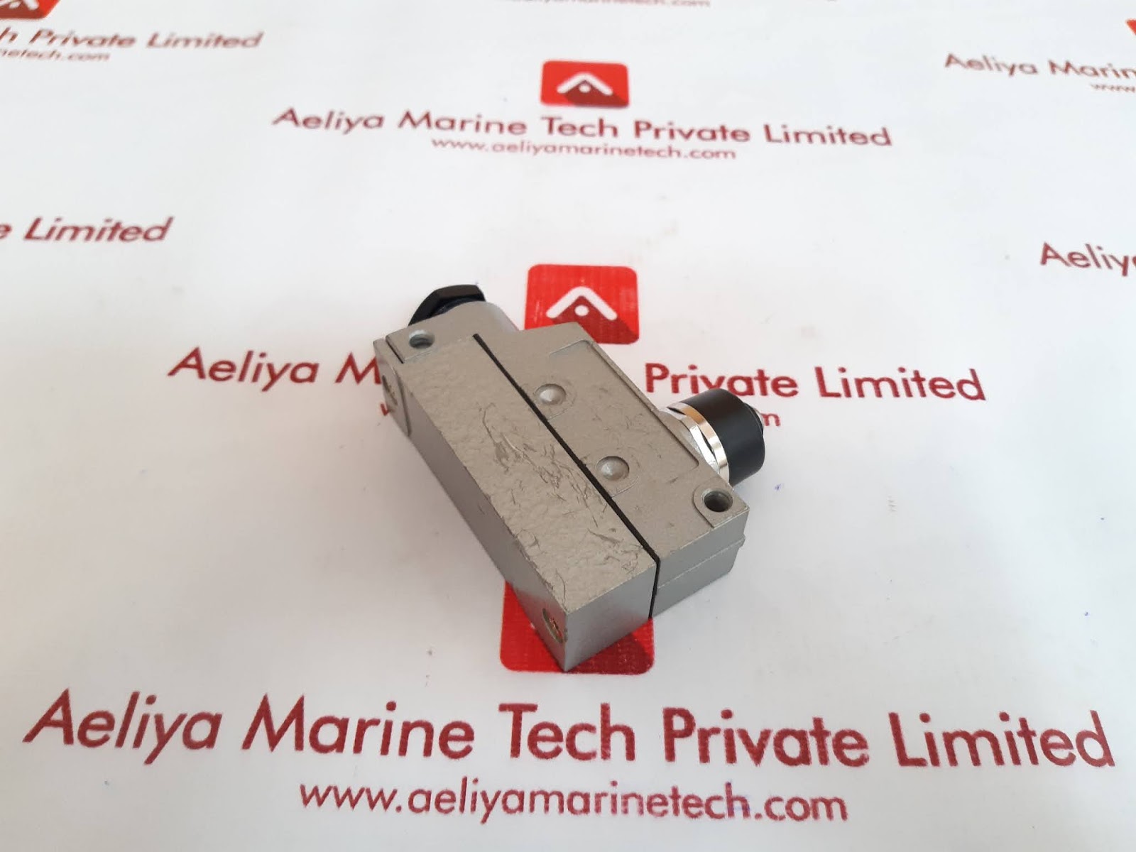 MATSUSHITA AZ 66001 LIMIT SWITCH - Image 2