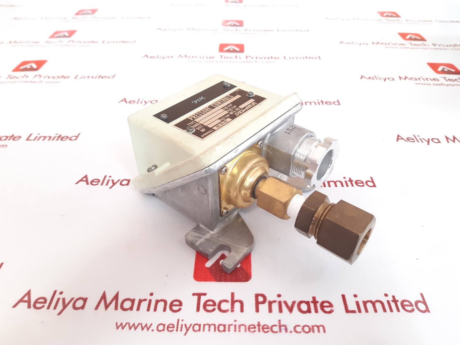 SAGINOMIYA TYPE ANS-C106PK5Q PRESSURE CONTROLS - Image 2