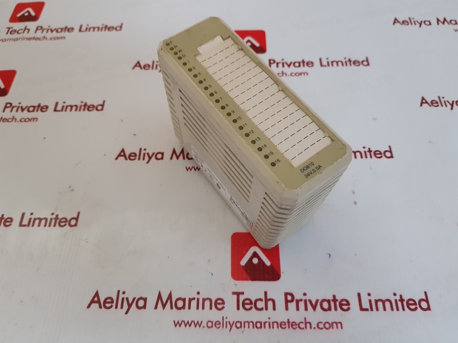 ABB DO810 3BSE008510R1 DIGITAL OUTPUT MODULE PR:D - Image 2