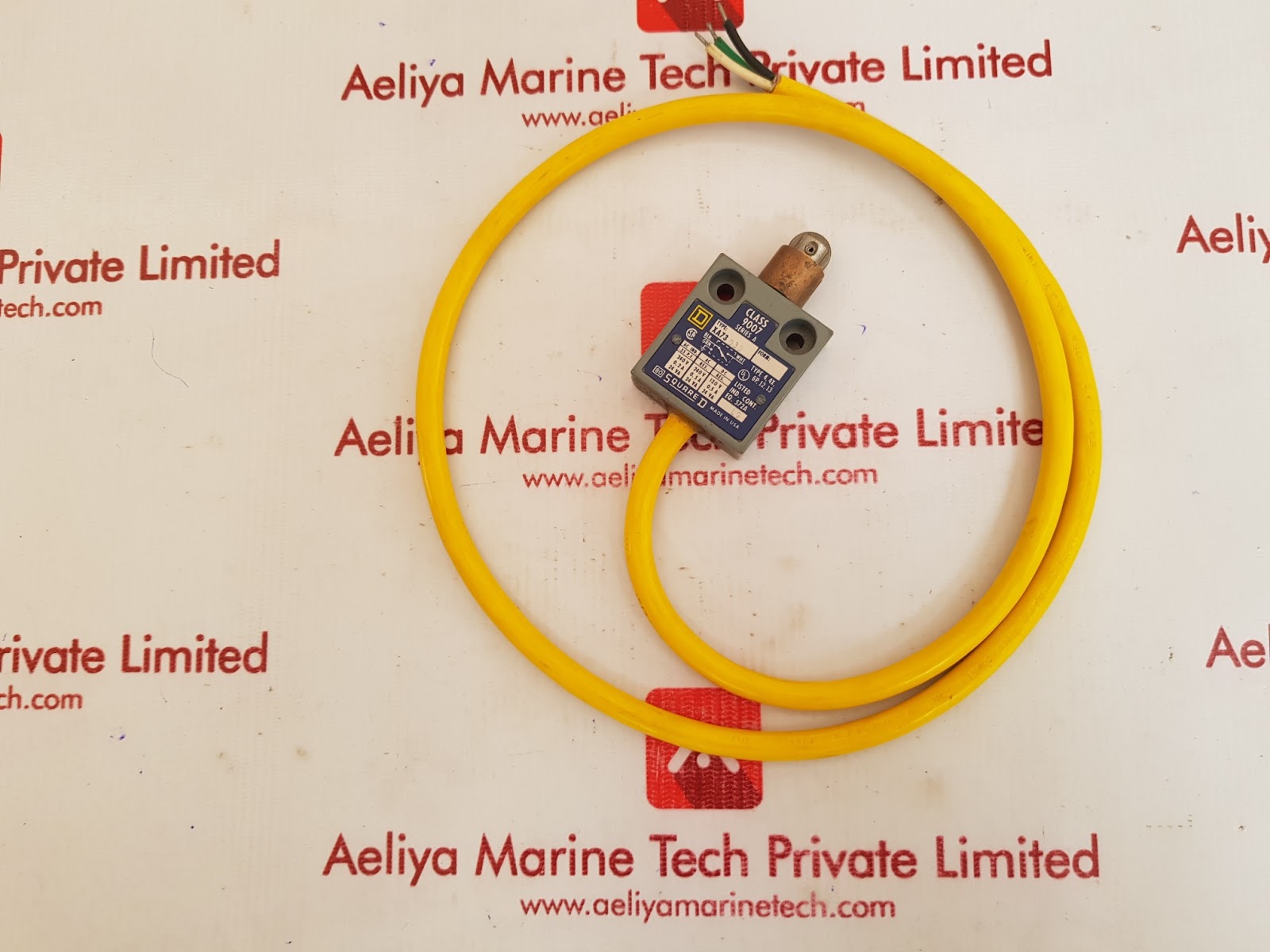 SQUARE D XA7303D LIMIT SWITCH - Image 3