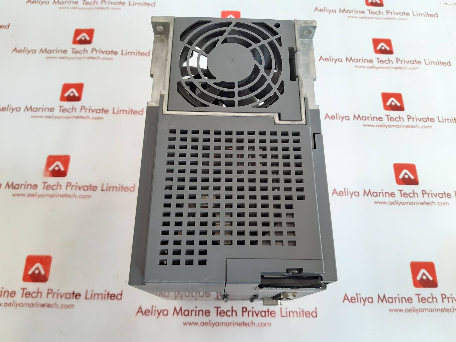 MITSUBISHI MR-J3-500B(GA) SERVO AMPLIFIER - Image 3