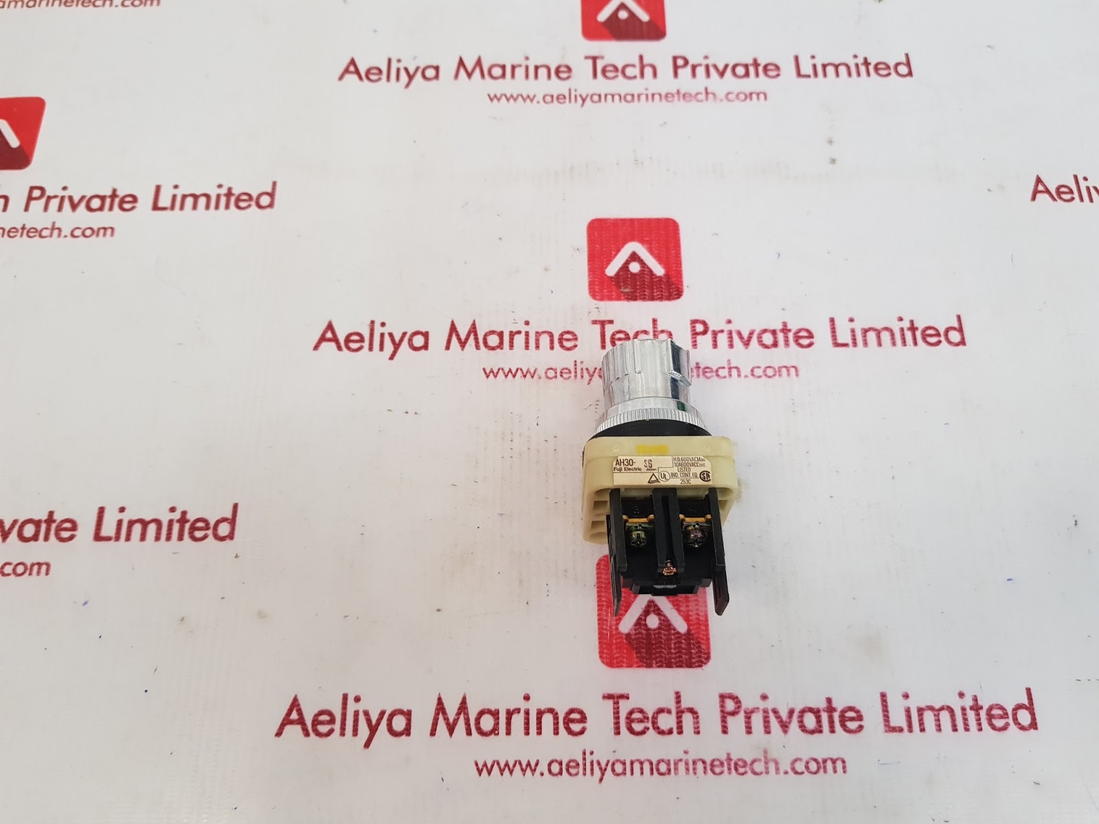 FUJI ELECTRIC AH30-S6 COMMAND SWITCH - Image 3