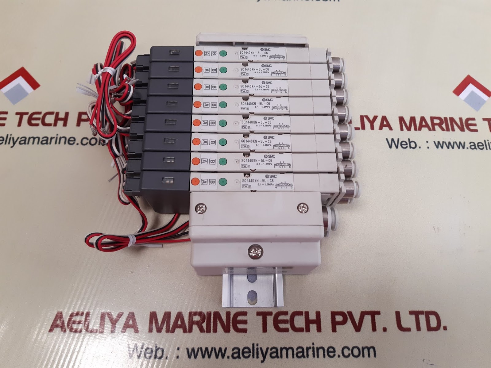 SMC SQ1440KN-5L-C6 PNEUMATIC SOLENOID VALVE