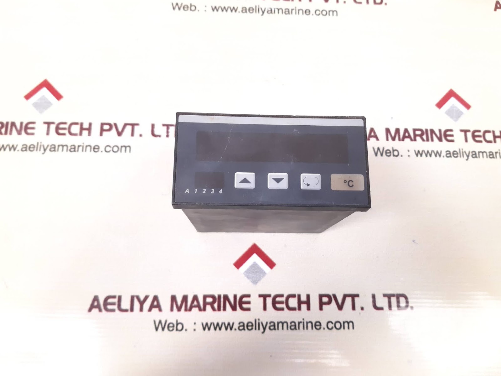 MARTENS PT100 TEMPERATURE PANEL METER T9648-1-2R-00-0-00-°C - Image 2