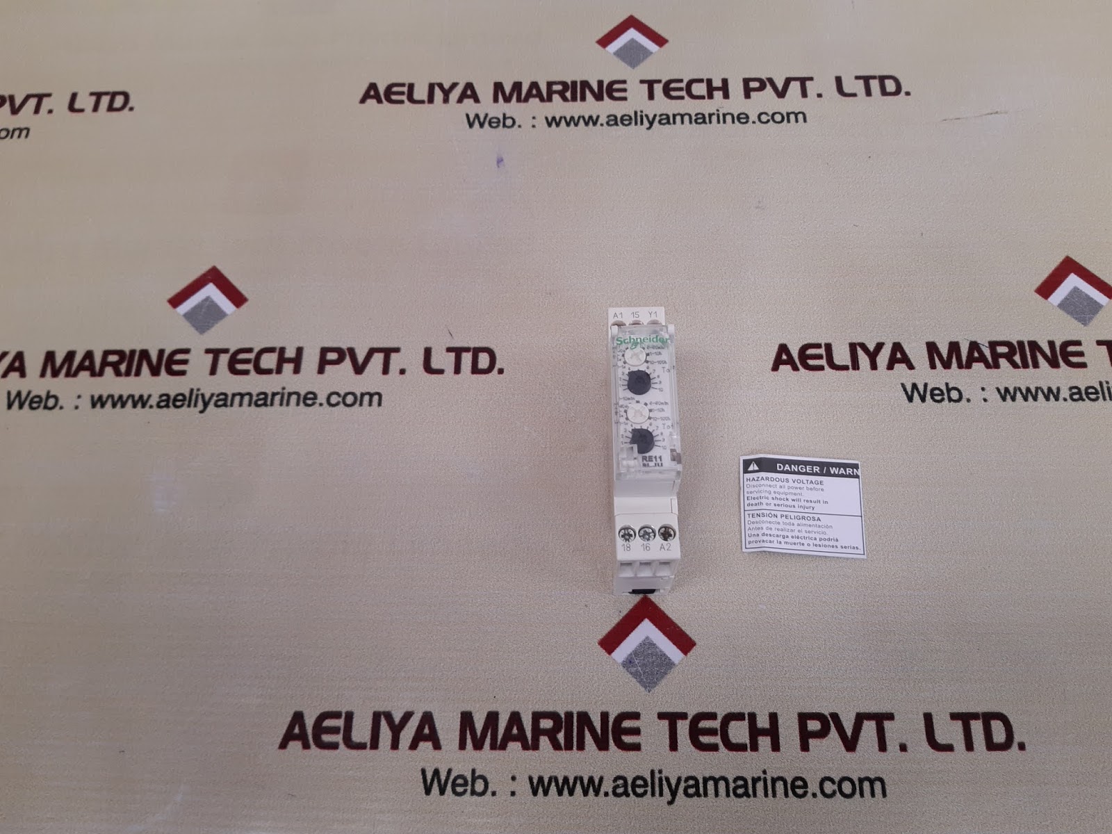 TELEMECANIQUE SCHNEIDER ELECTRIC RE11RLJU RELAY - Image 2