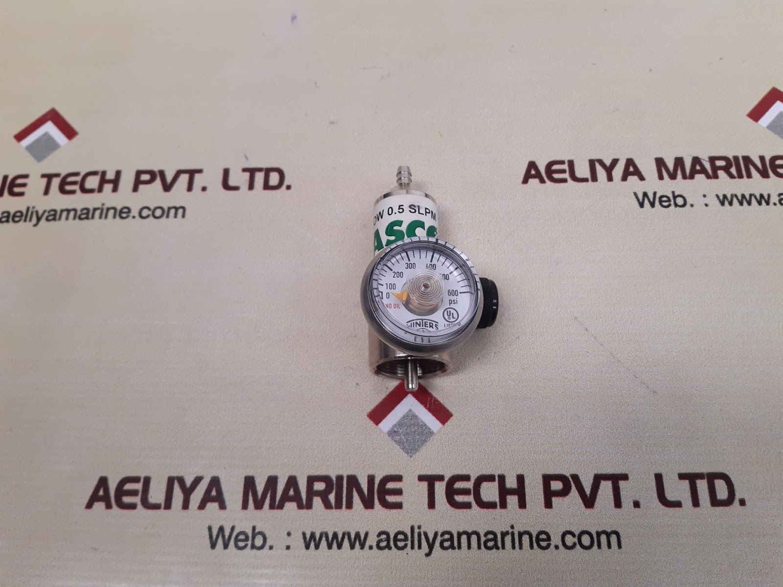 GASCO CALIBRATION GAS REGULATOR FLOW 0.5 SLPM - Image 2