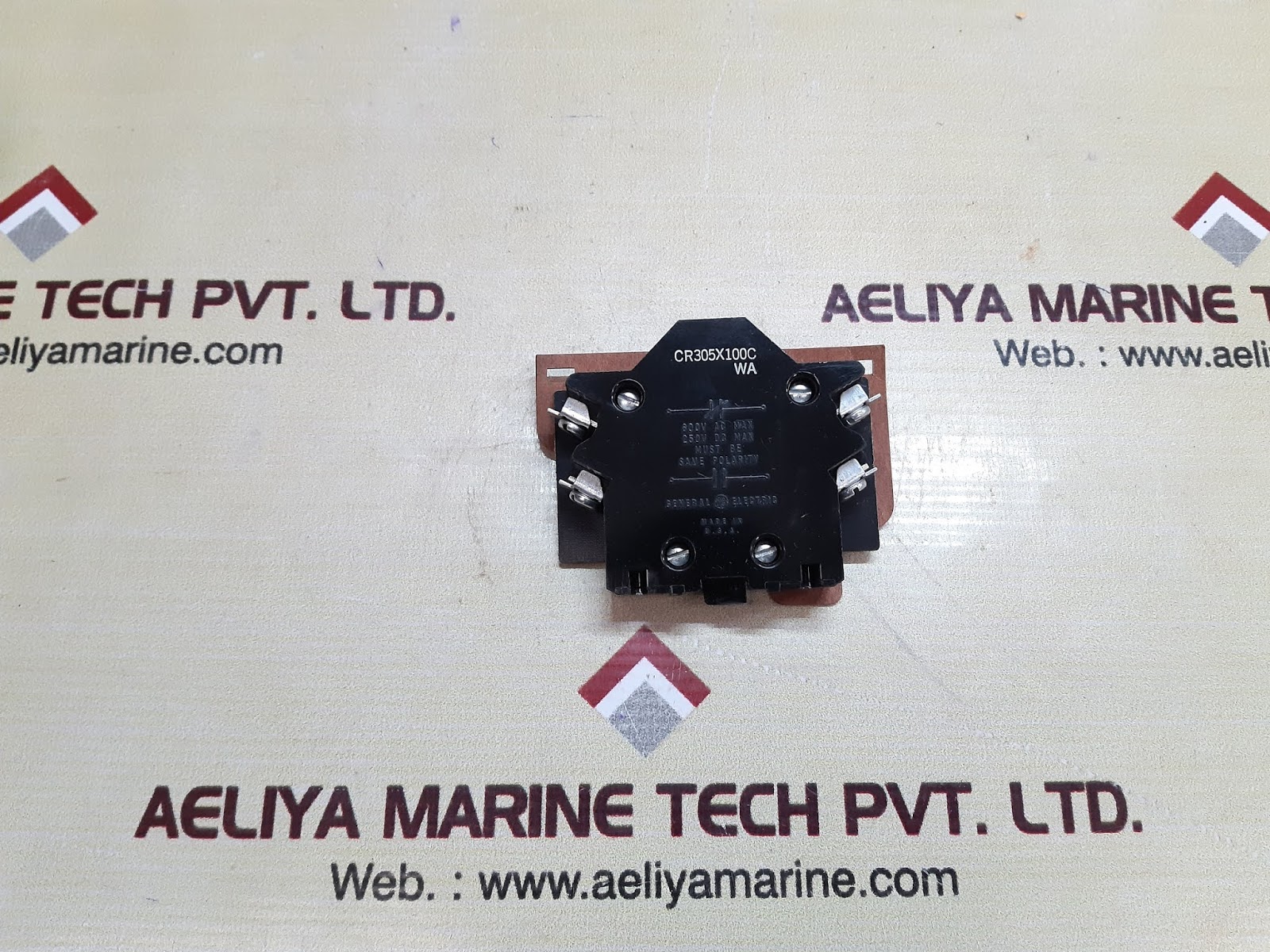 GENERAL ELECTRIC CR305X100C WA AUXILIARY CONTACT BLOCK - Image 2