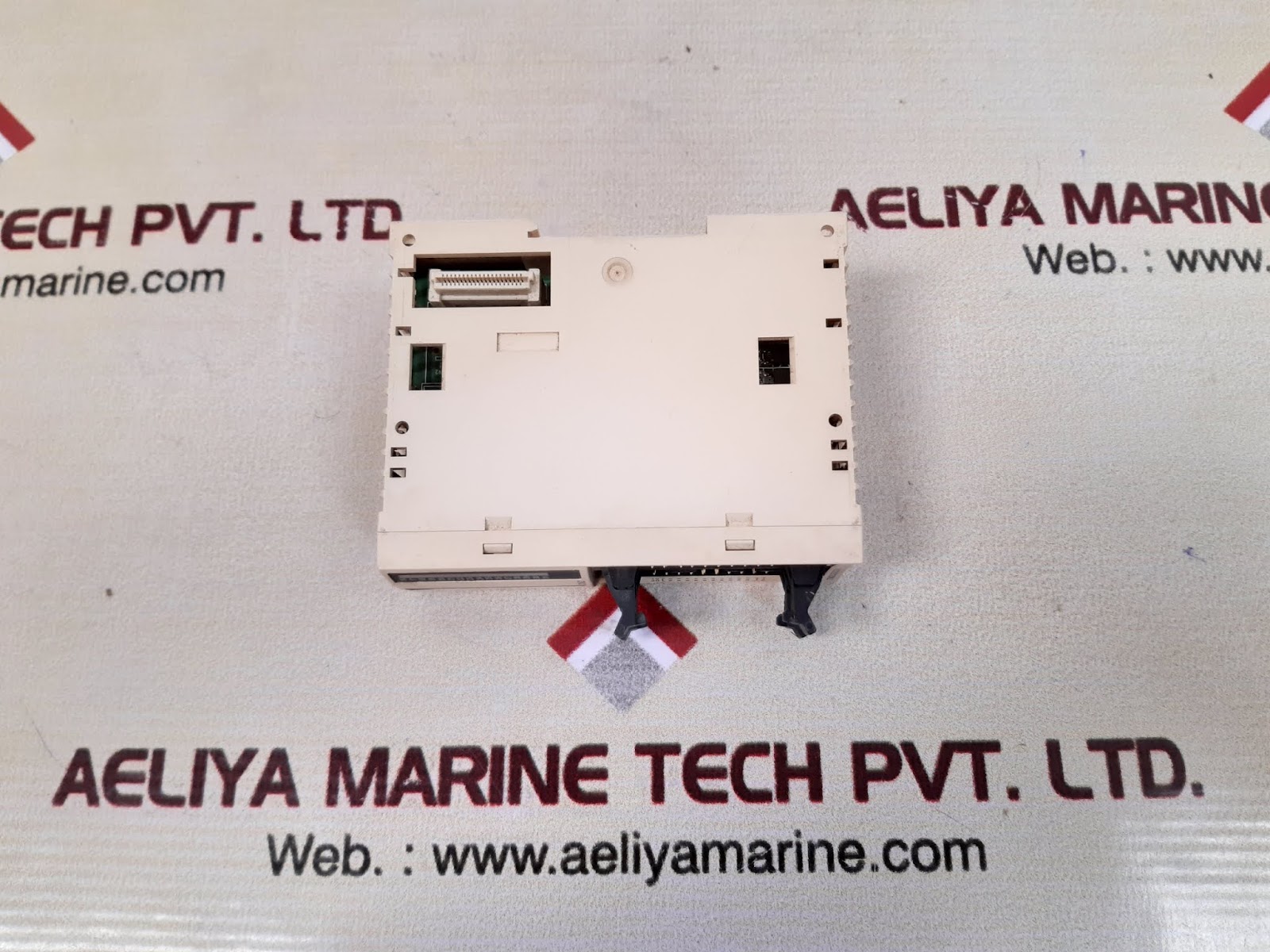 SCHNEIDER MODICON TM2DDI32DK EXPANSION UNIT - Image 2