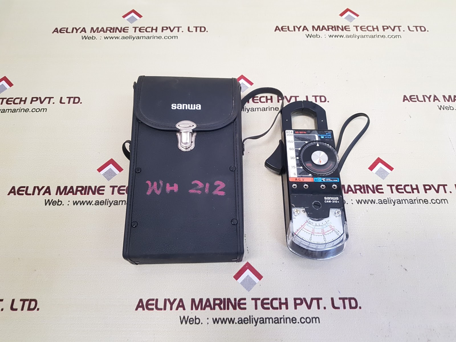 SANWA CAM-310 ANALOG POINTER CLAMP METER