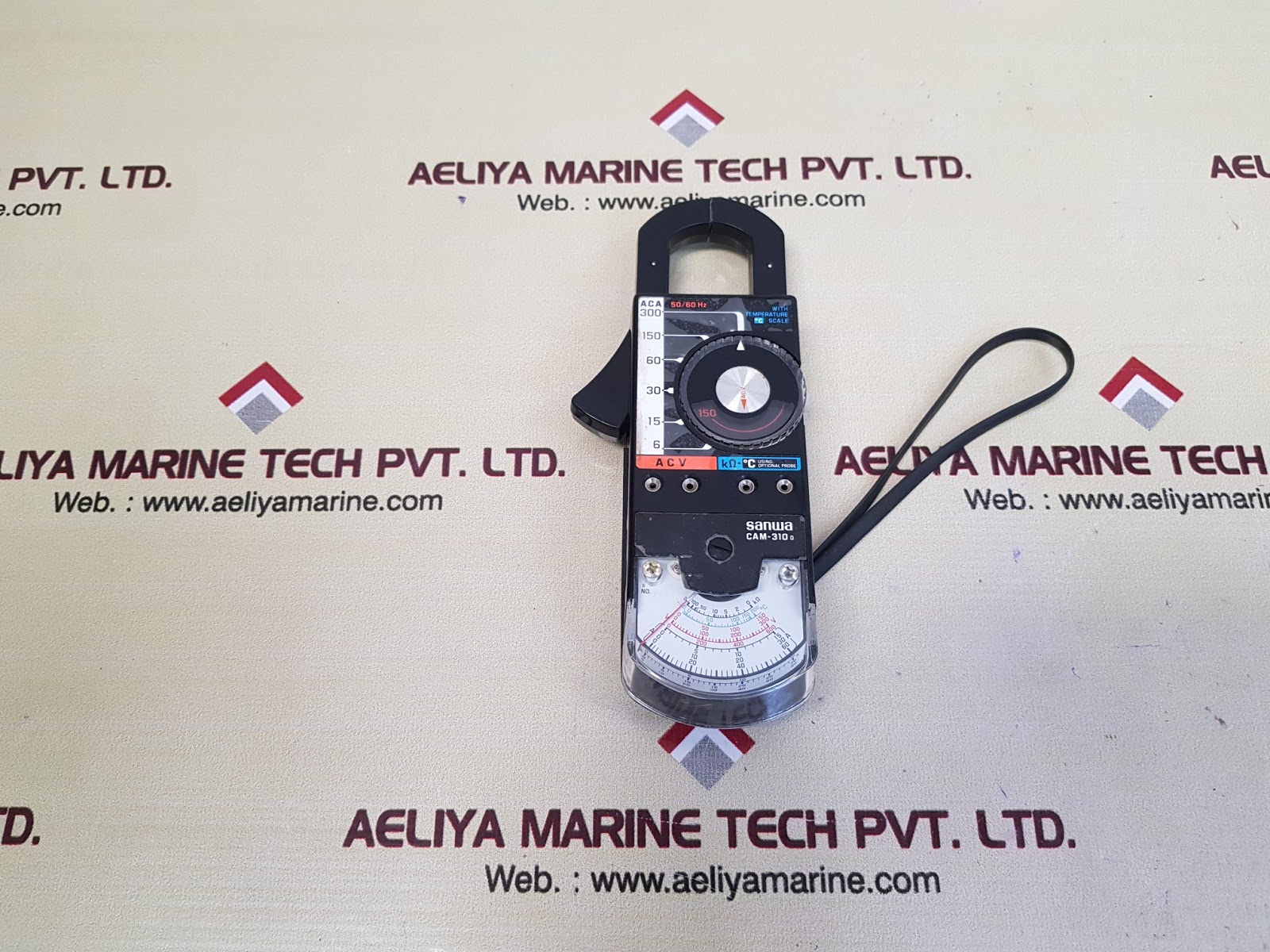 SANWA CAM-310 ANALOG POINTER CLAMP METER - Image 2