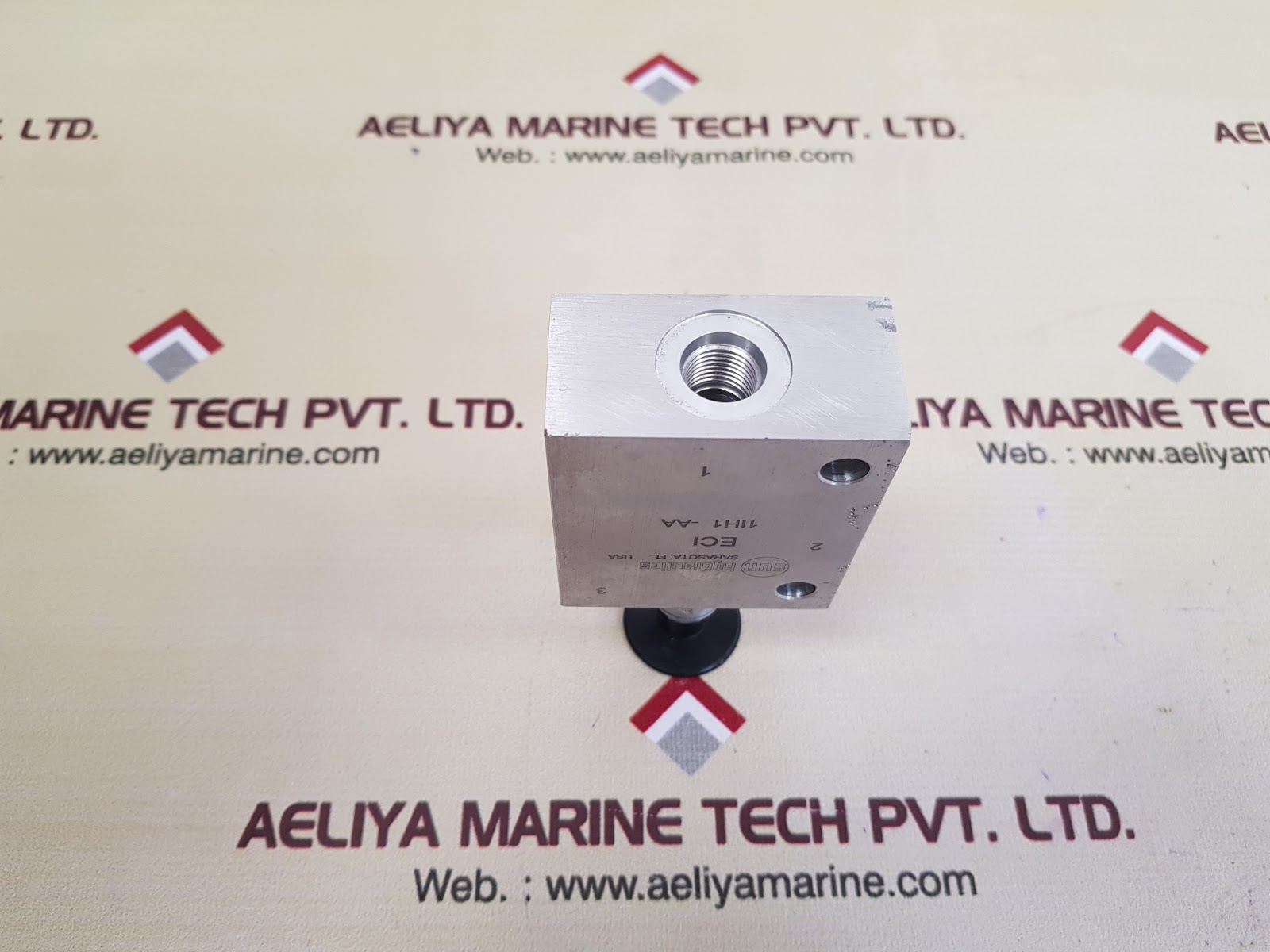 SUN HYDRAULICS ECI 1IH1-AA CONTROL VALVE - Image 3