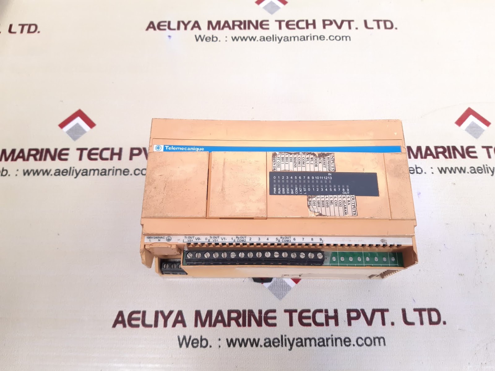 TELEMECANIQUE SCHNEIDER ELECTRIC TWIDO TWDLCAE24DRF PLC PROGRAMMABLE CONTROLLER