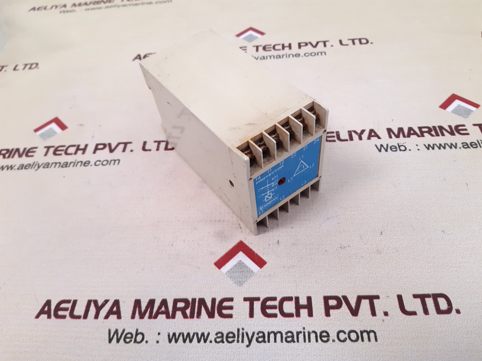 CROMPTON 252-PVRU PROTECTOR MONITORED - Image 2