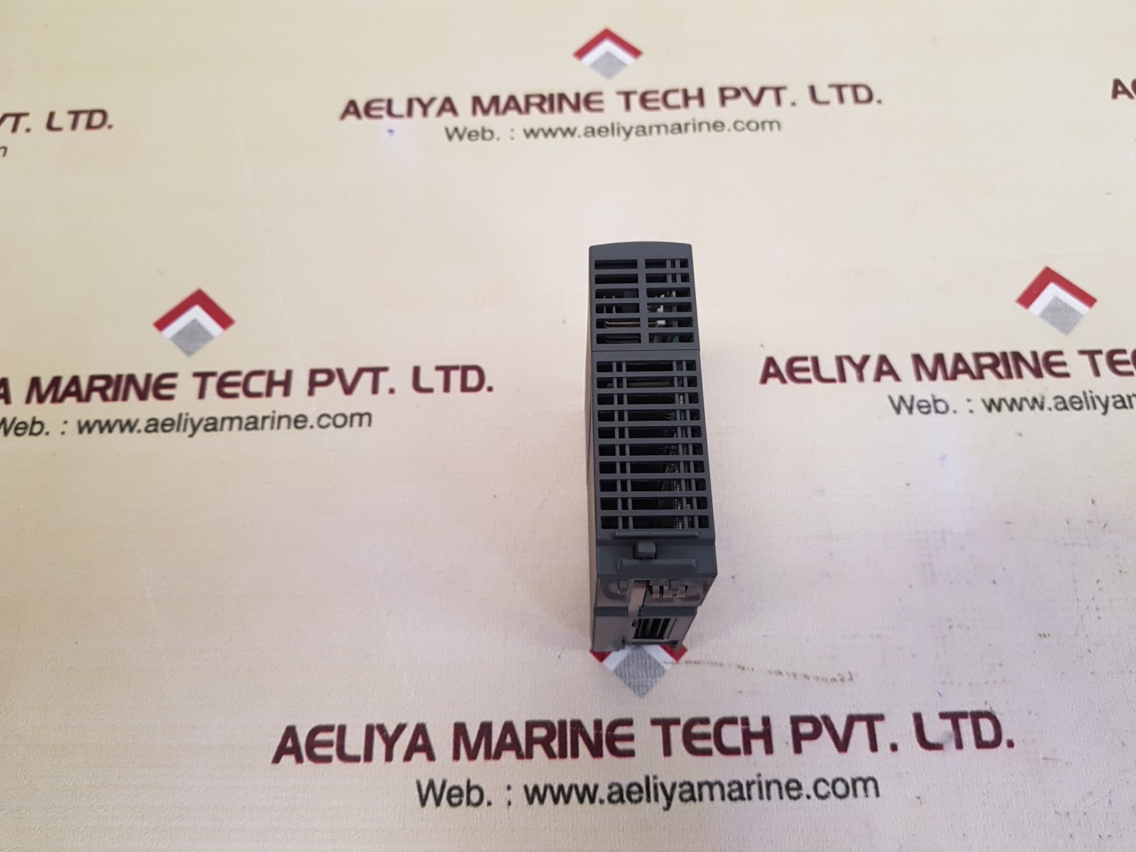 MITSUBISHI ELECTRIC MELSEC-Q INPUT UNIT QX42 - Image 2