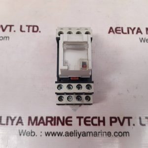 TELEMECANIQUE RHN 412B RELAY WITH BASE