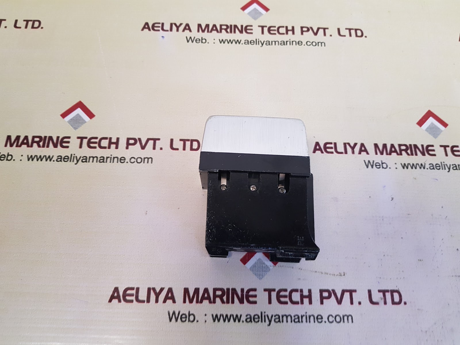 PHOENIX CONTACT QUINT-DIODE/40 POWER SUPPLY REDUNDANCY MODULE - Image 3