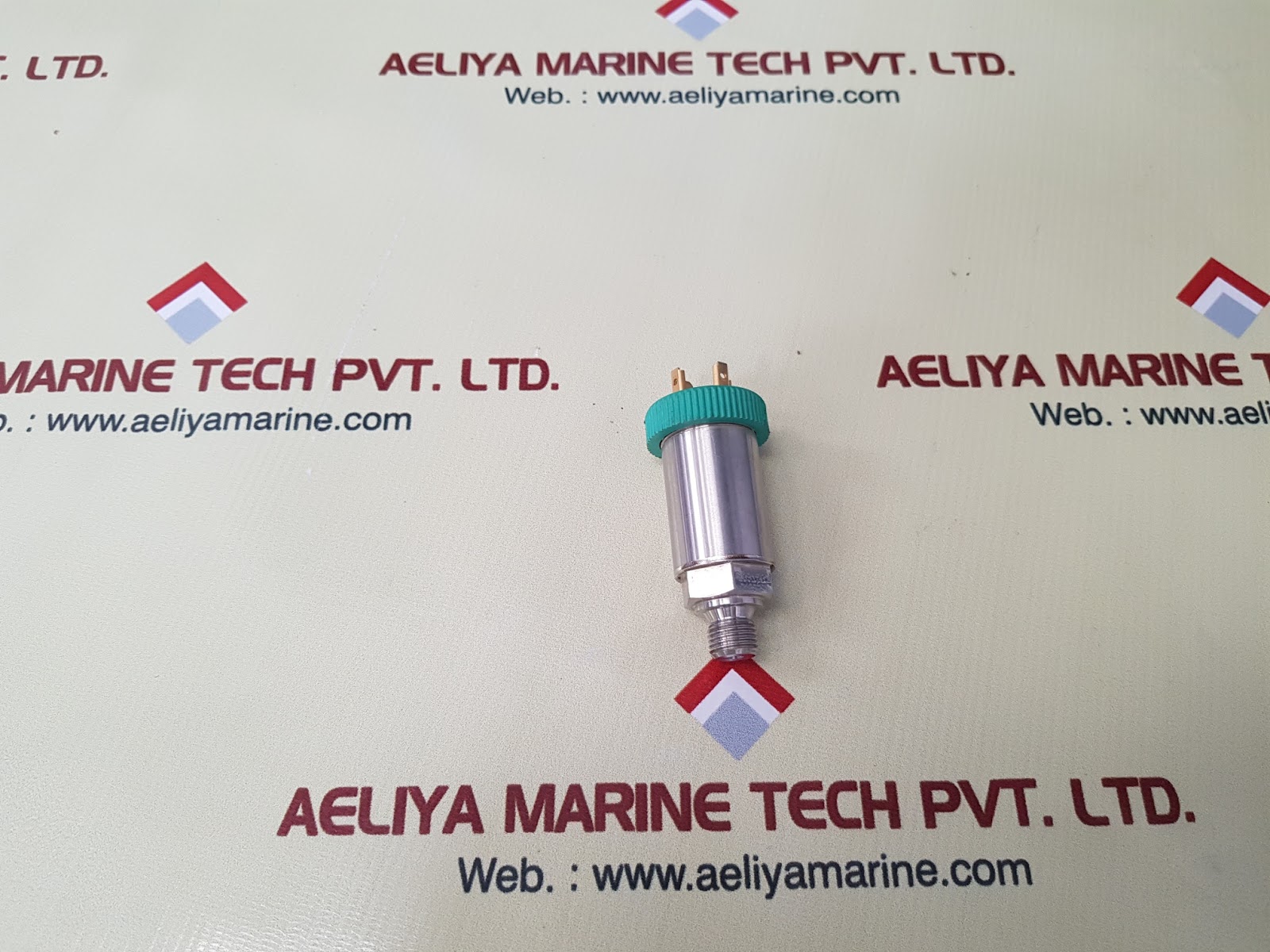 GEFRAN TK-C-1-E-B25D-H-V TRANSMITTER - Image 3